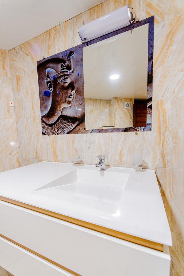 Hotel Alisa Pavel Banya Luaran gambar